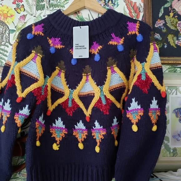 ZARA Knit Pom Pom Sweater Medium - Picture 6 of 13